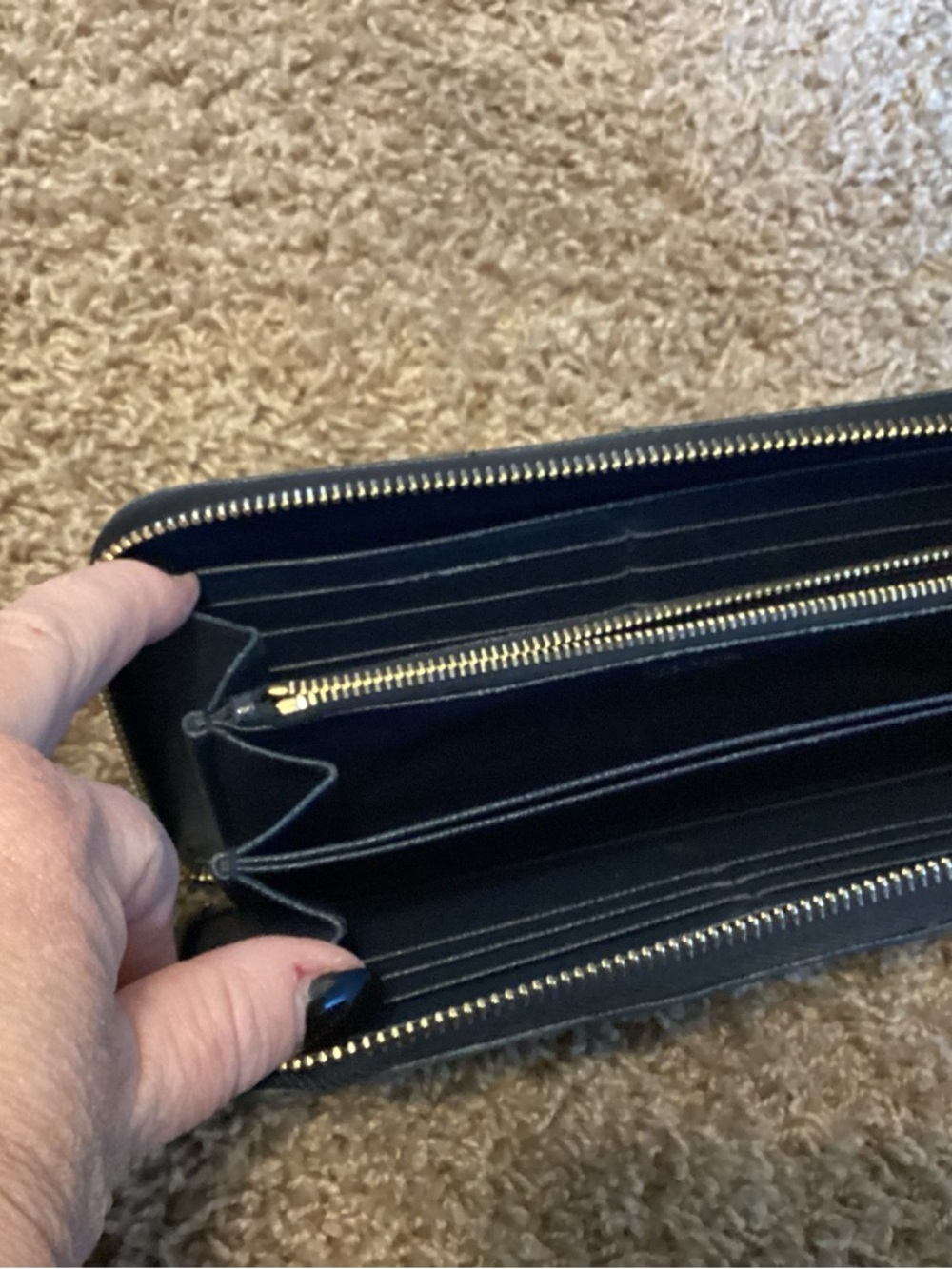 Prada Deep Navy Saffiano Zip Wallet with Gold Logo - Picture 8 of 8